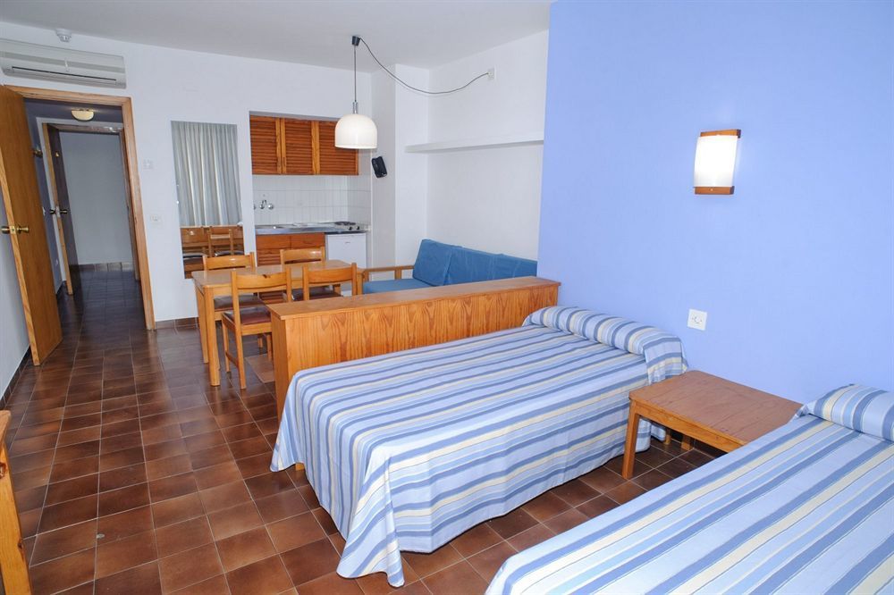 Hotel Sa Clau By Mambo Sant Antoni de Portmany Zewnętrze zdjęcie