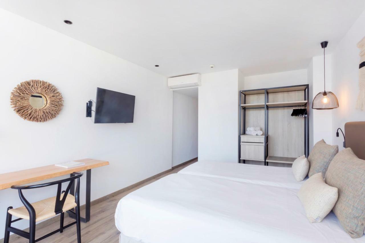 Hotel Sa Clau By Mambo Sant Antoni de Portmany Zewnętrze zdjęcie