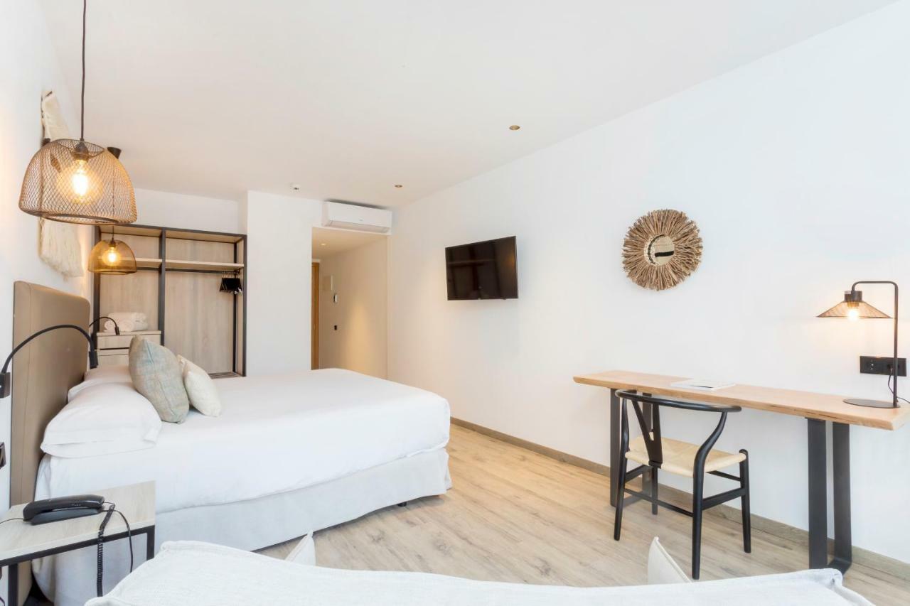 Hotel Sa Clau By Mambo Sant Antoni de Portmany Zewnętrze zdjęcie